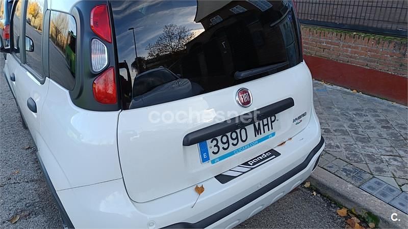 Usado Fiat Panda Cross Cross 70 CV (51 kW) 2023 Blanco Utilitario
