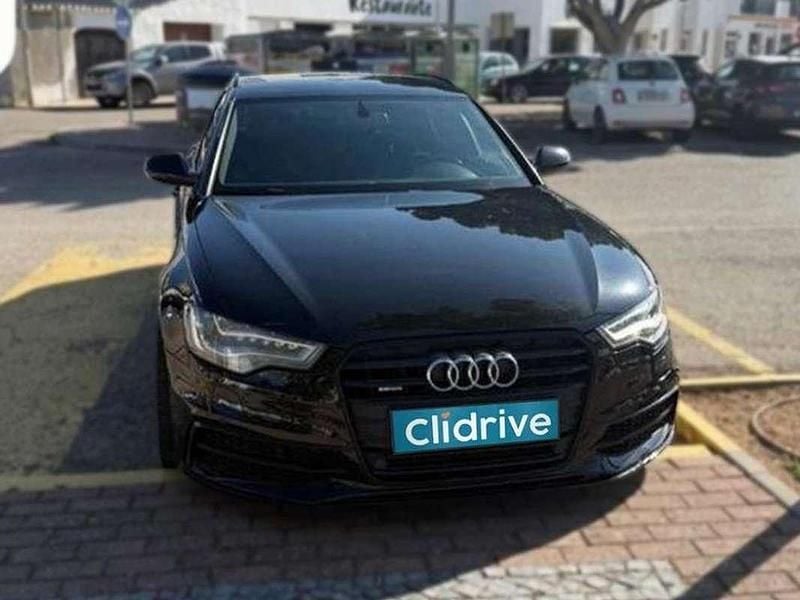 Usado Audi A6 Premium 320 CV (235 kW) 2012 Negro Familiar