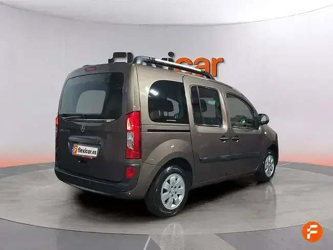 Usado Mercedes Citan 111 80 CV (58 kW) 2020 Marrón Monovolumen