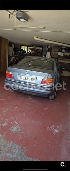Usado BMW 325 143 CV (105 kW) 1997 Azul Berlina