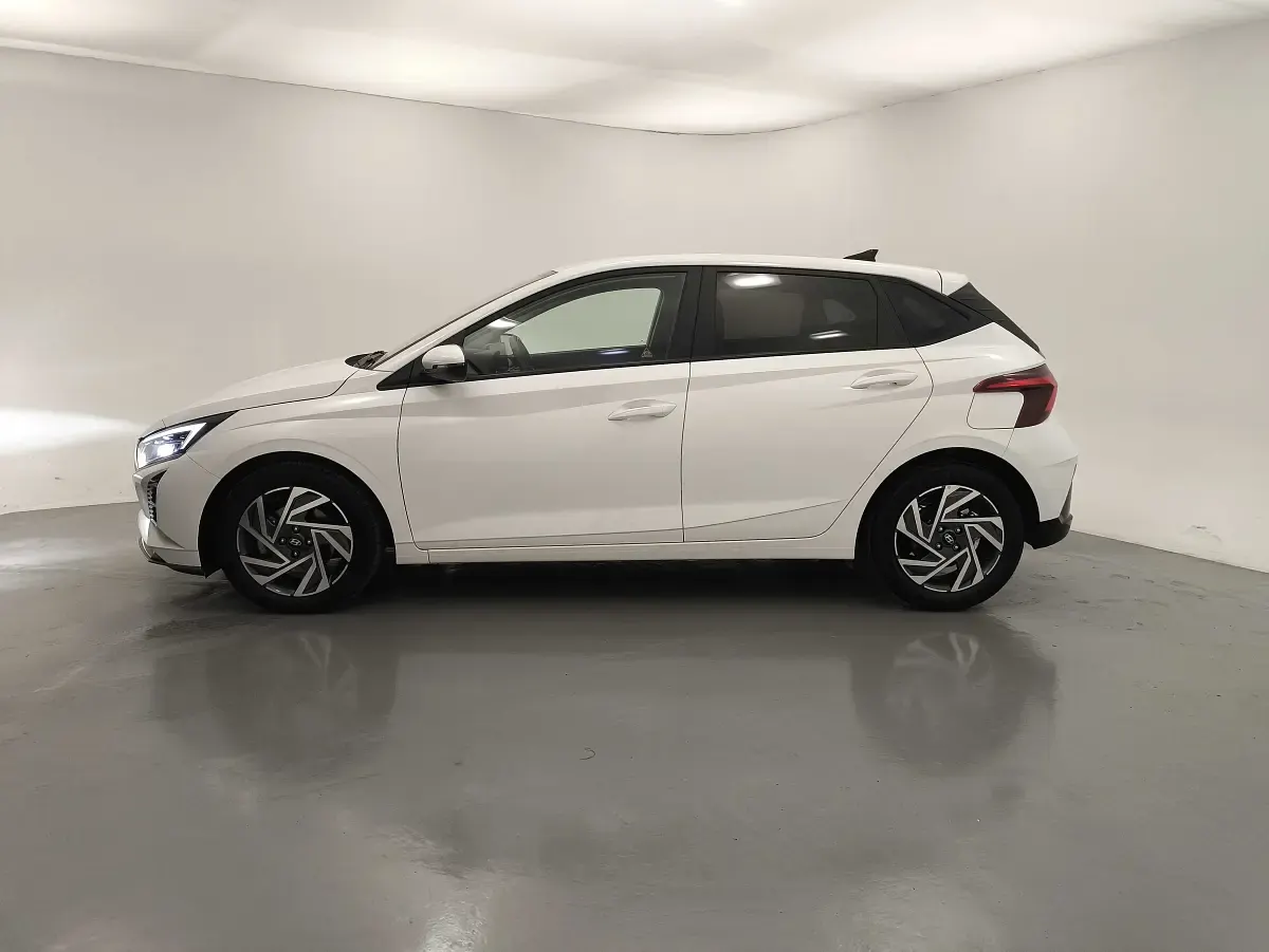 Usado Hyundai i20 99 CV (72 kW) 2025 Utilitario