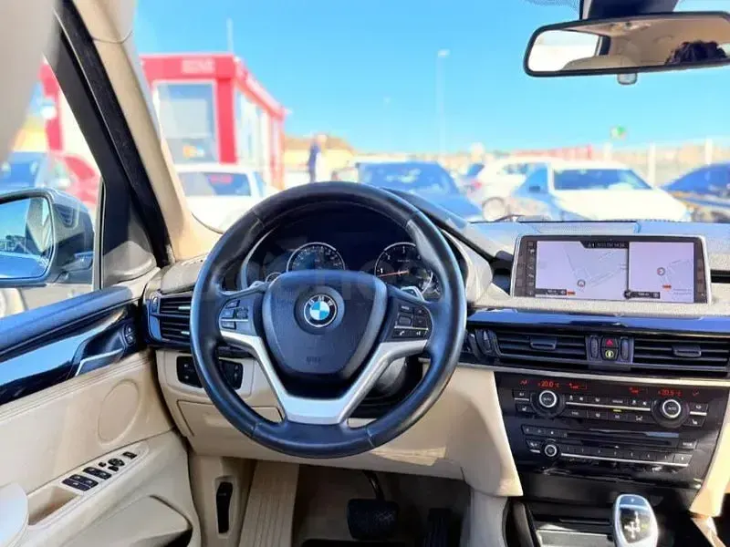 Usado BMW X5 258 CV (189 kW) 2018 Gris / plata SUV