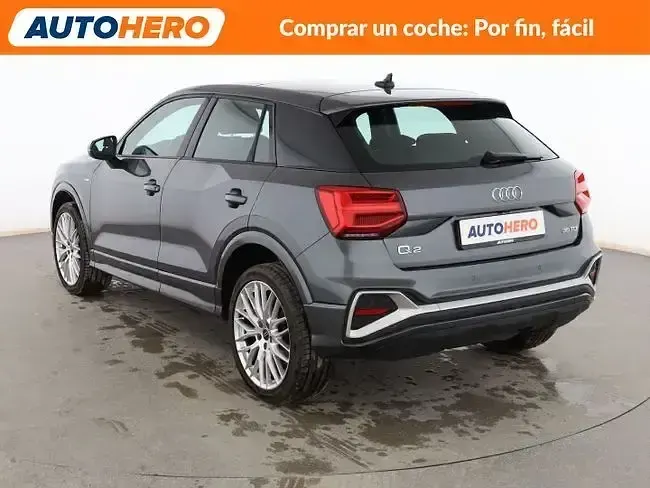 Usado Audi Q2 S-Line 150 CV (110 kW) 2023 Gris SUV