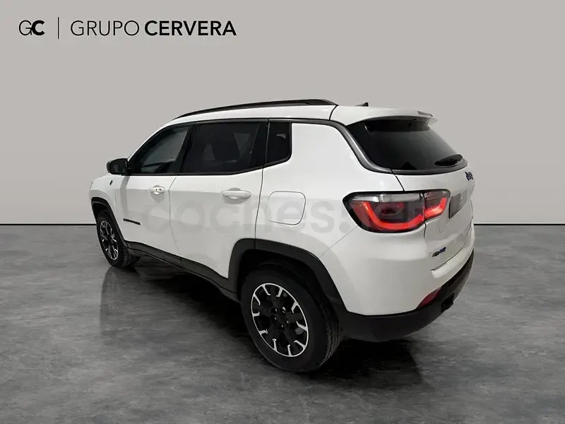 Usado Jeep Compass Trailhawk 240 CV (176 kW) 2020 Blanco SUV