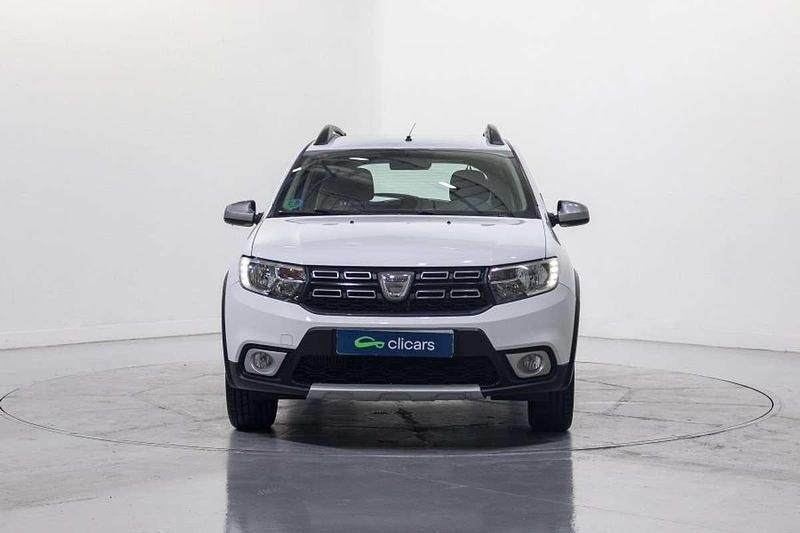 Usado Dacia Sandero Essentiel 90 CV (66 kW) 2019 Blanco Utilitario