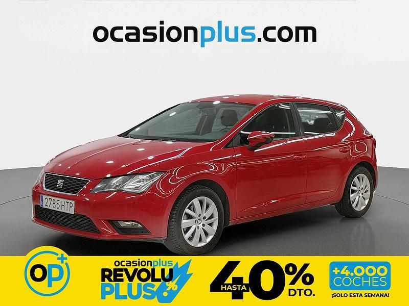 Käytetty Seat Leon Reference 105 HP (77 kW) 2013 Punainen Viistoperä