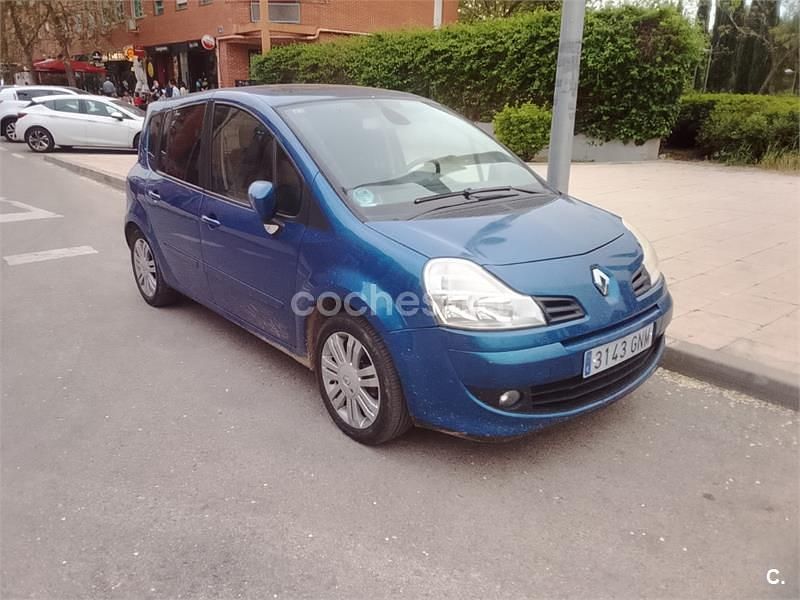 Usado Renault Grand Modus Dynamique 110 CV (80 kW) 2009 Azul Monovolumen