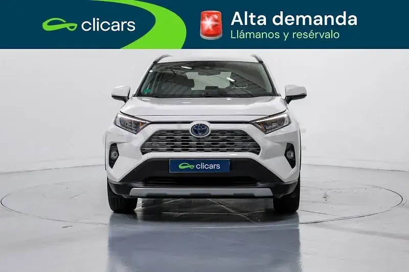 Usado Toyota RAV4 Hybrid Style 218 CV (160 kW) 2021 Blanco SUV