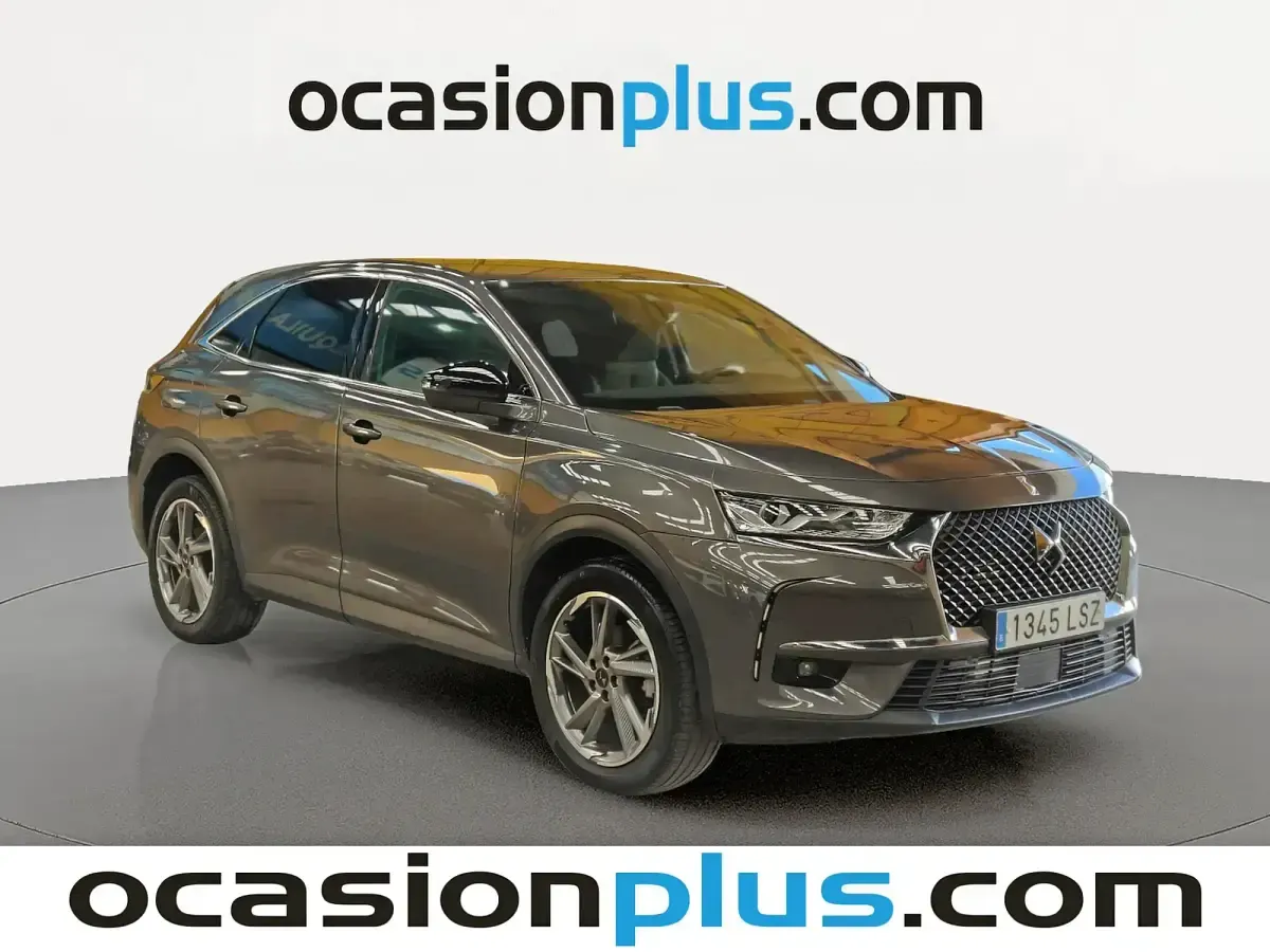 Usado DS Automobiles DS3 Crossback Bastille Plus 131 CV (96 kW) 2021 Gris SUV