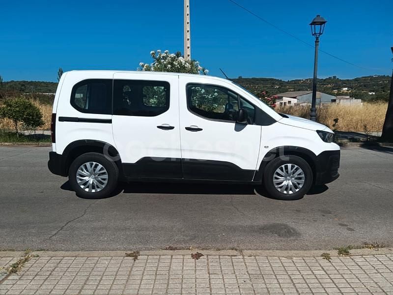 Blanco Usado 2020 Peugeot Rifter Access Monovolumen | 14.399 € (Un poco caro) - Imagen 1/4