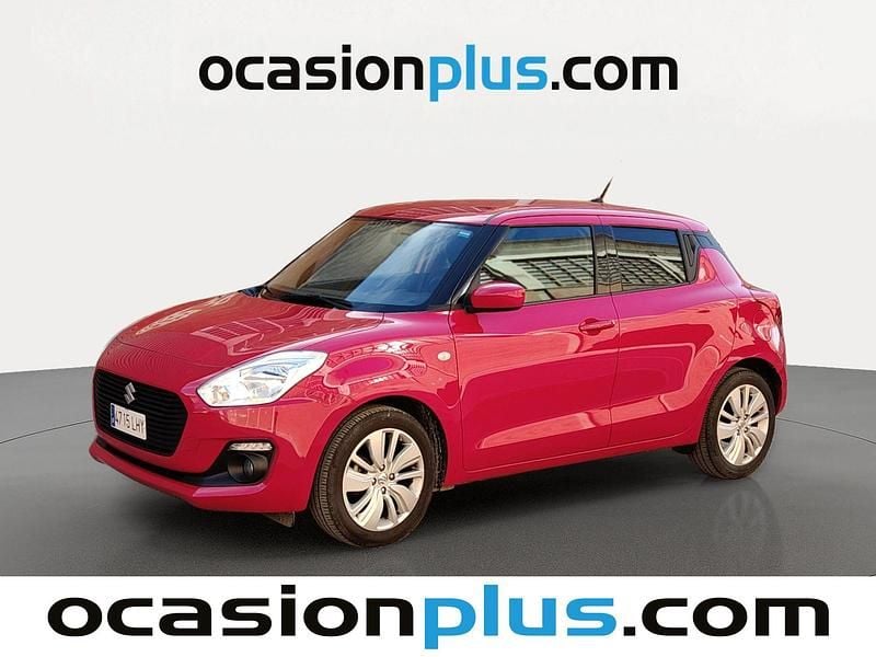 Usado Suzuki Swift 90 CV (66 kW) 2020 Rojo Utilitario