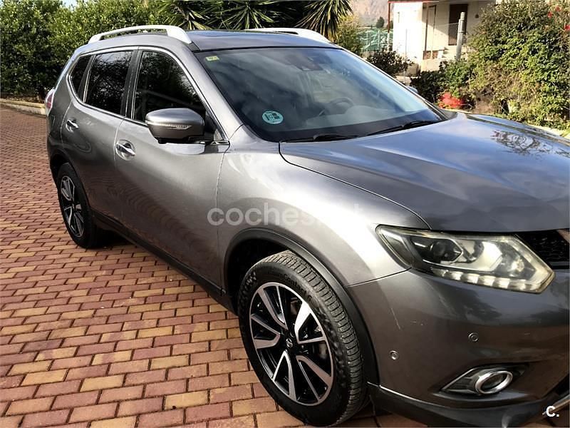 Usado Nissan X-Trail Tekna 130 CV (95 kW) 2016 Gris / plata SUV