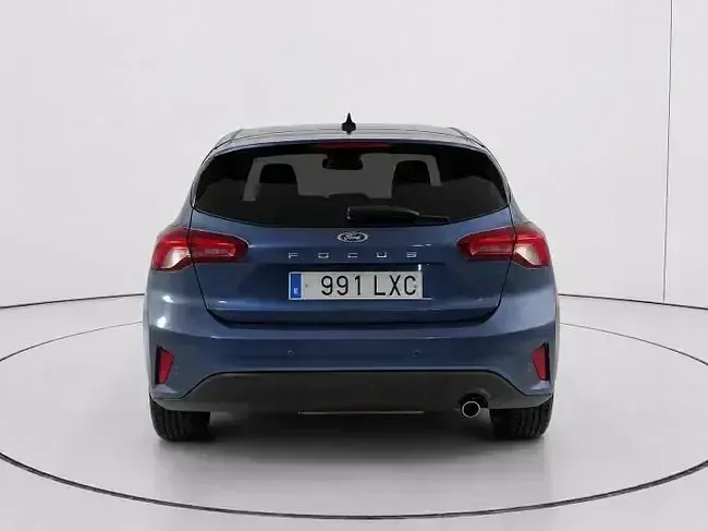 Usado Ford Focus Trend+ 120 CV (88 kW) 2022 Azul Berlina