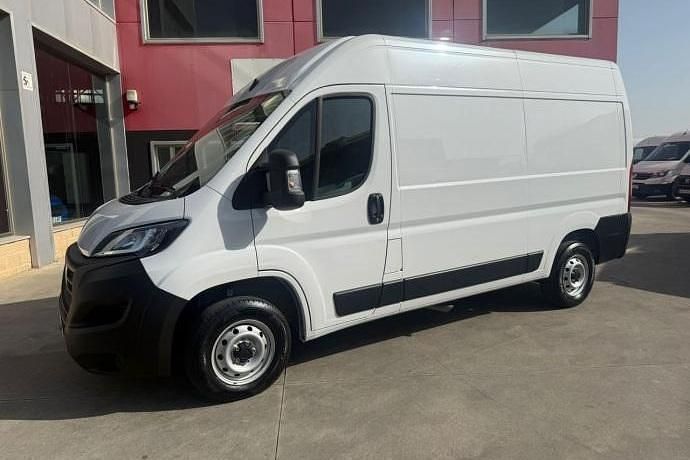 Usado Fiat Ducato 141 CV (103 kW) 2023 Blanco Van