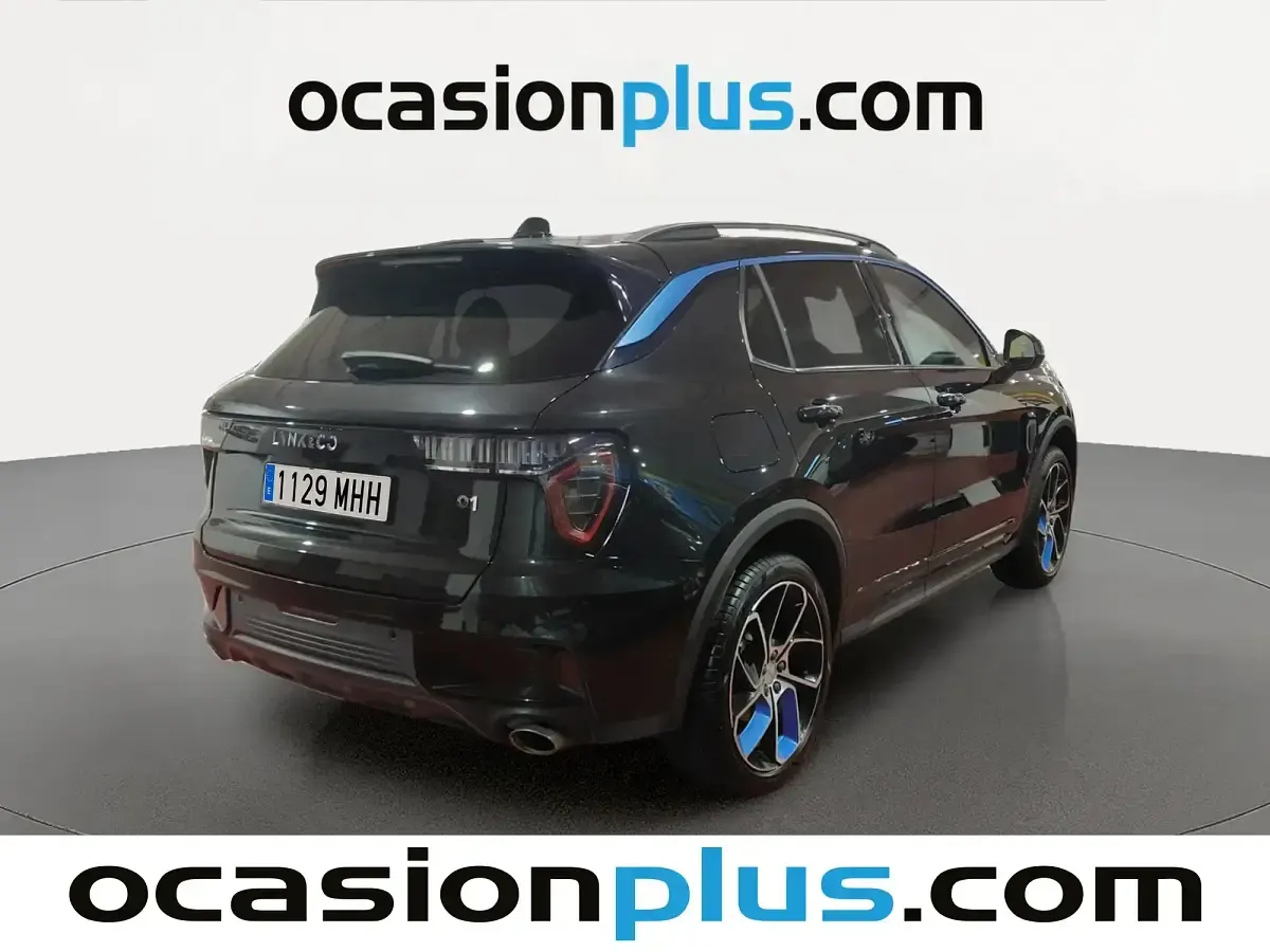 Usado Lynk & Co 01 261 CV (191 kW) 2023 Negro SUV