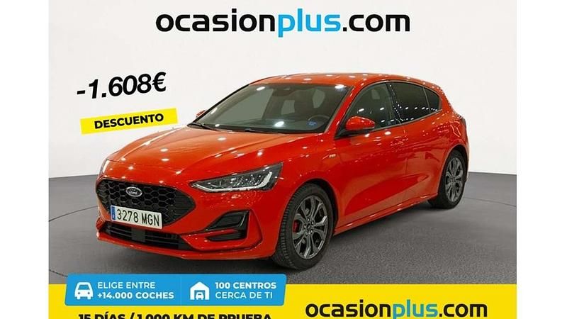 Rojo Usado 2023 Ford Focus ST-Line Utilitario | 16.082 € (Buen precio) - Imagen 1/4