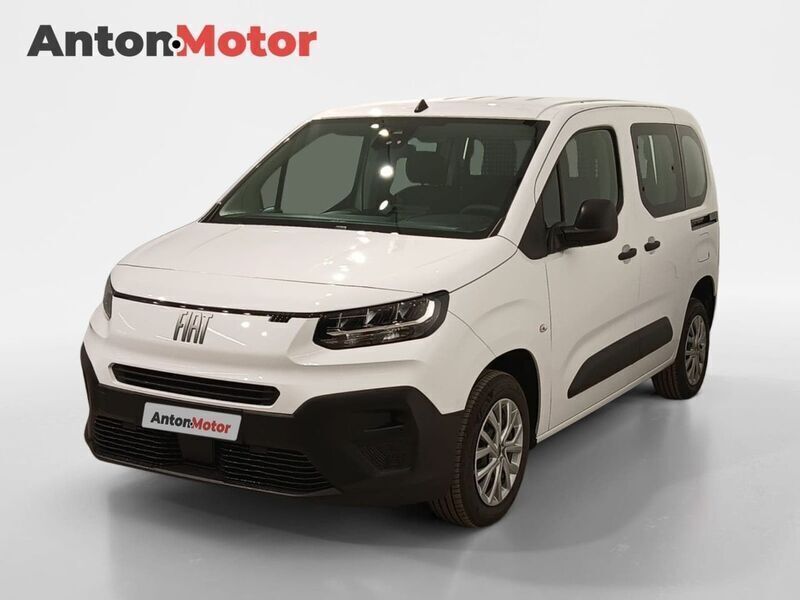 Blanco Nuevo 2025 Fiat Doblò Monovolumen | 27.358 € - Imagen 1/4