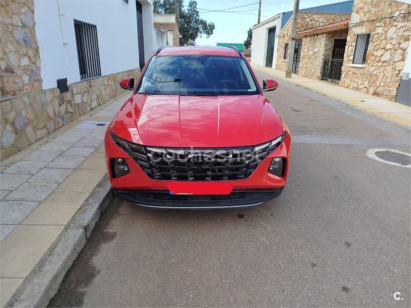 Usado Hyundai Tucson 150 CV (110 kW) 2022 Rojo SUV