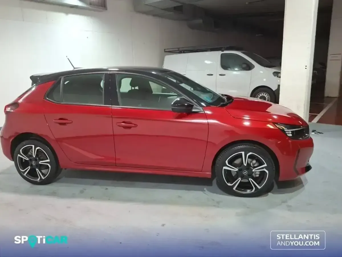 Usado Opel Corsa 110 CV (80 kW) 2025 Rojo Utilitario