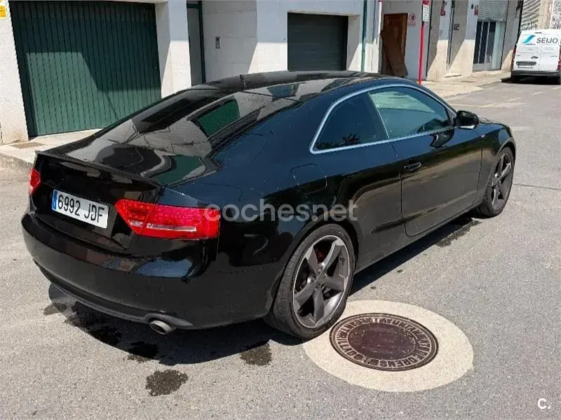 Usado Audi A5 190 CV (139 kW) 2010 Negro Coupe