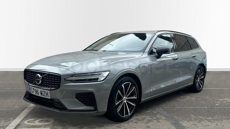 Usado Volvo V60 Plus 350 CV (257 kW) 2025 Gris Familiar