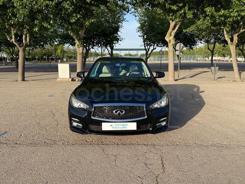 Usado Infiniti Q50 170 CV (125 kW) 2016 Negro Berlina