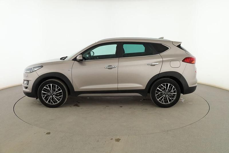 Usado Hyundai Tucson 136 CV (100 kW) 2019 Blanco SUV
