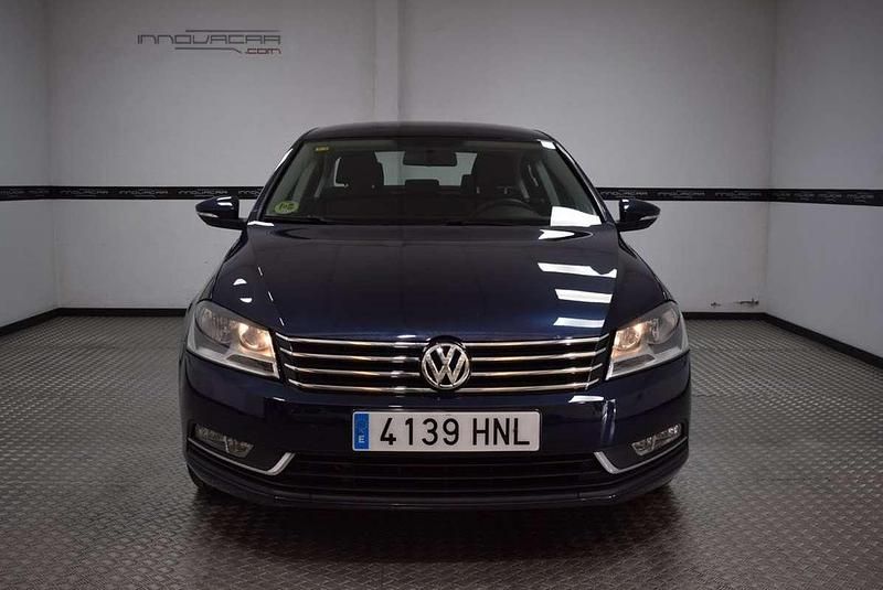 Usado VW Passat Advance 140 CV (102 kW) 2013 Azul Familiar