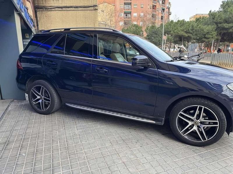 Usado Mercedes GLE250 204 CV (150 kW) 2016 Azul SUV
