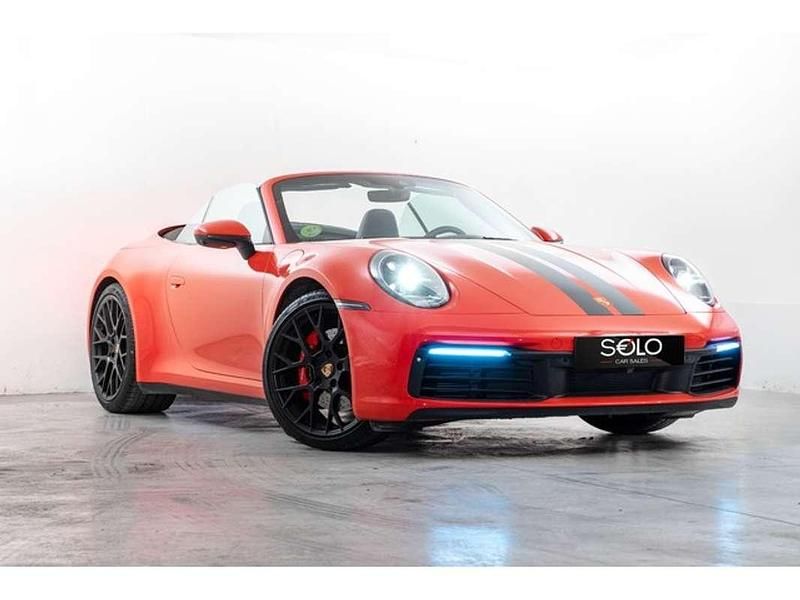 Rojo Usado 2023 Porsche 911 Carrera S Cabriolet Descapotable | 151.900 € - Imagen 1/4