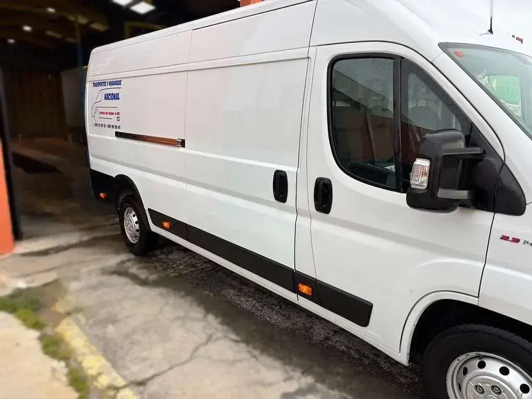 Usado Fiat Ducato 140 CV (102 kW) 2020 Blanco Van