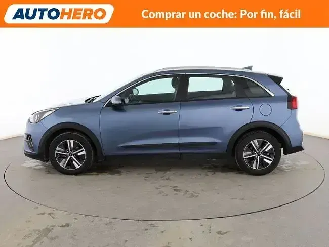 Käytetty Kia Niro 141 HP (103 kW) 2022 Sininen Katumaasturi