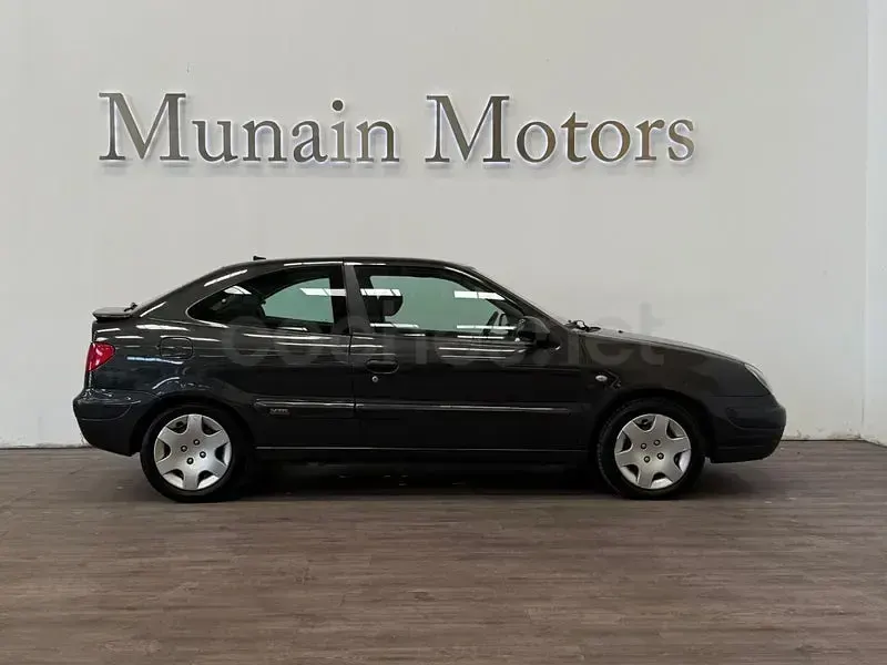 Käytetty Citroën Xsara VTR Sport 110 HP (80 kW) 2002 Harmaa Coupe - kaksiovinen