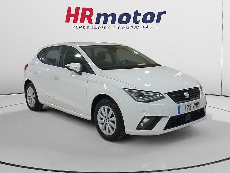 Blanco Usado 2023 Seat Ibiza Style Utilitario | 14.490 € (Precio justo) - Imagen 1/4