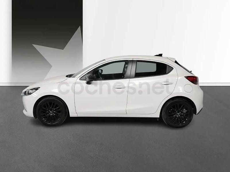 Usado Mazda 2 75 CV (55 kW) 2023 Blanco Utilitario