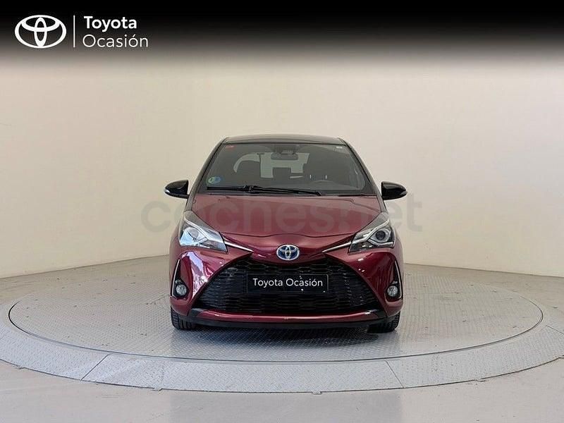 Usado Toyota Yaris Hybrid 100 CV (73 kW) 2018 Rojo Berlina