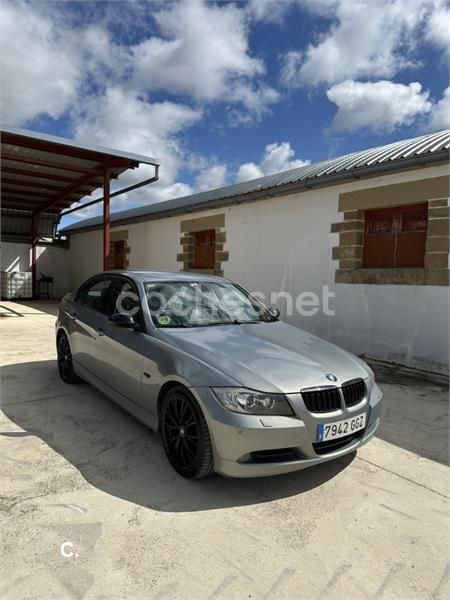 Gris / plata Usado 2008 BMW 318 Sport Line Berlina | 12.500 € - Imagen 1/4