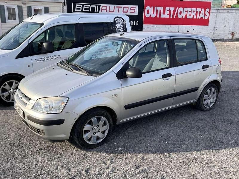 Gris Usado 2005 Hyundai Getz Utilitario | 4990 € (Caro) - Imagen 1/2