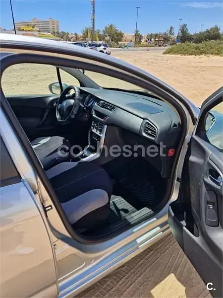 Usado Citroën C3 SELECTION 73 CV (53 kW) 2011 Gris / plata Berlina