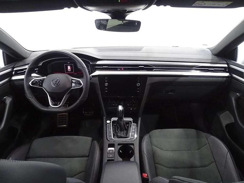 Usado VW Arteon R-line 200 CV (147 kW) 2024 Gris Familiar