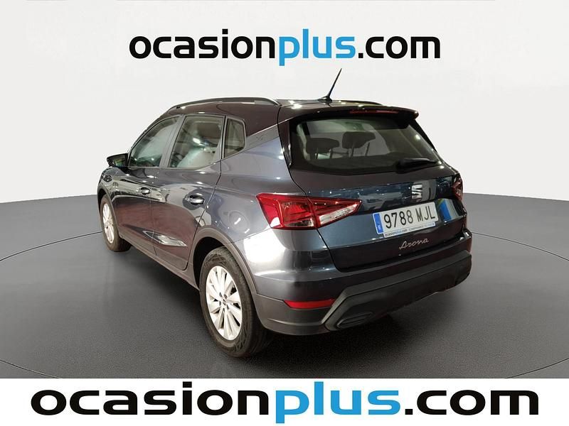 Usado Seat Arona Style 110 CV (80 kW) 2023 Gris SUV
