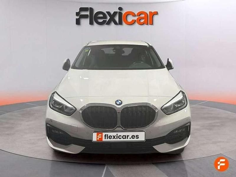 Usado BMW 116 116 CV (85 kW) 2020 Blanco Utilitario