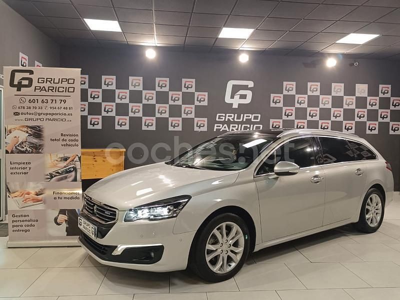 Usado Peugeot 508 SW Allure 150 CV (110 kW) 2015 Gris / plata Familiar