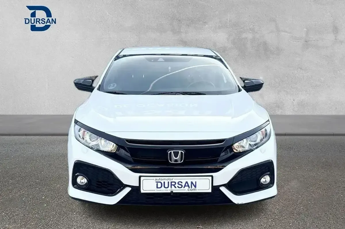 Usado Honda Civic Elegance 126 CV (92 kW) 2020 Blanco Berlina