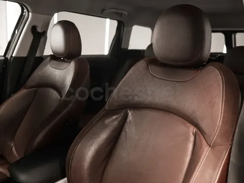 Usado Mini Cooper Clubman 136 CV (100 kW) 2016 Granate Familiar