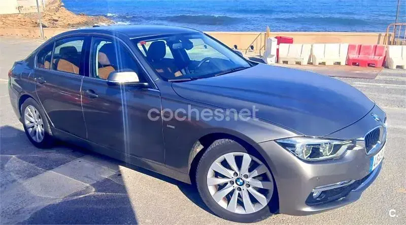 Usado BMW 320 Luxury Line 190 CV (139 kW) 2017 Beige Berlina