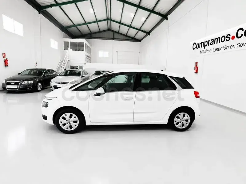 Usado Citroën C4 Picasso Seduction 115 CV (84 kW) 2015 Blanco Monovolumen