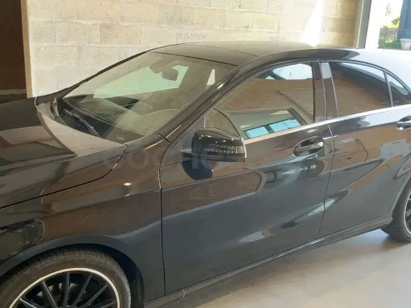 Usado Mercedes A200 AMG 136 CV (100 kW) 2013 Negro Berlina