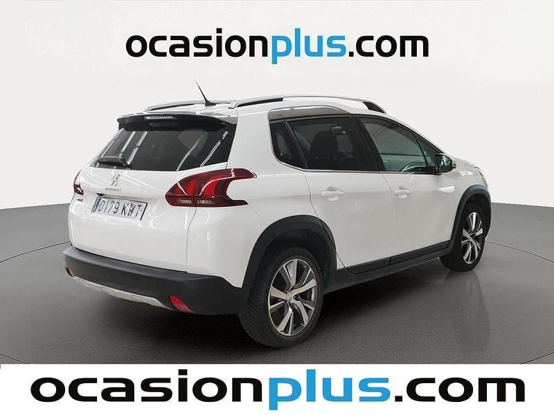 Usado Peugeot 2008 Allure 131 CV (96 kW) 2019 Blanco SUV