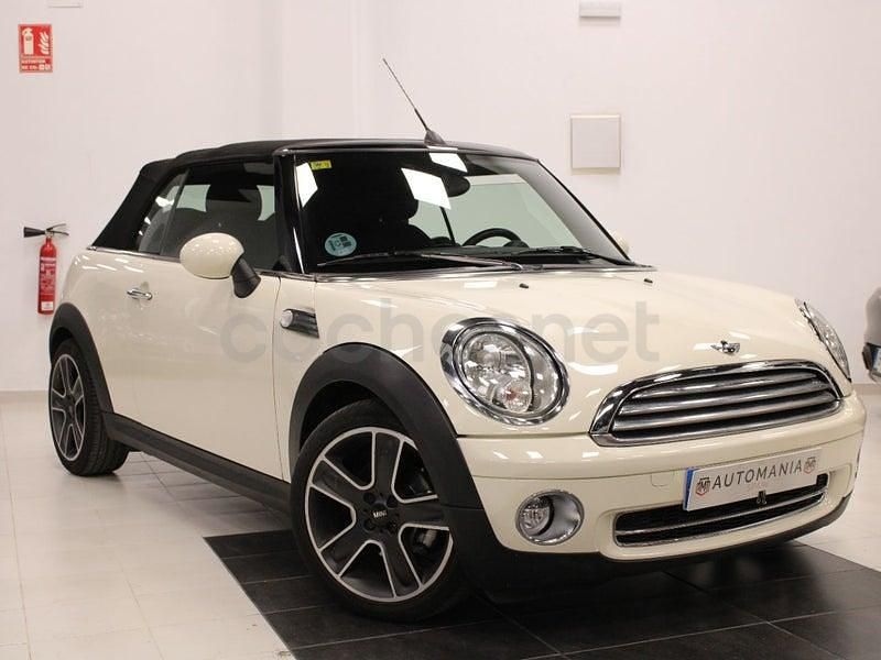Usado Mini Cooper Cabriolet 120 CV (88 kW) 2010 Beige Descapotable